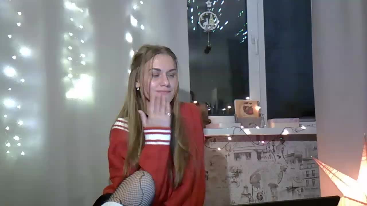 MarinaMOON Live Sex December 17, 2025