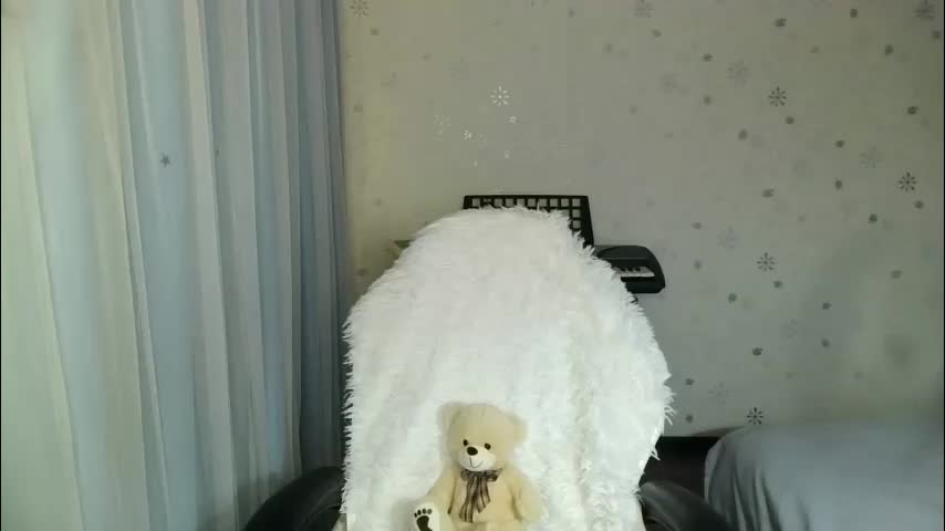 lunaa_bluee Live Sex December 17, 2025