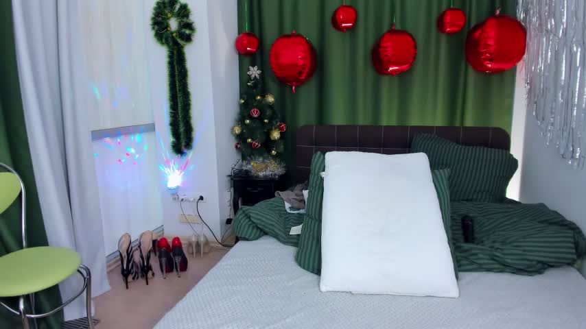 DanikaMorri Live Sex December 17, 2025