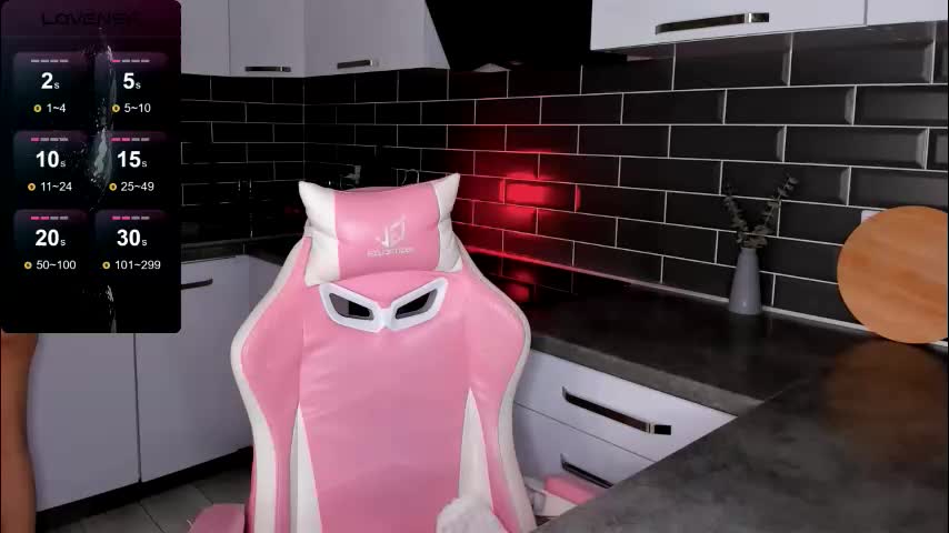 emmavictori Live Sex December 17, 2025