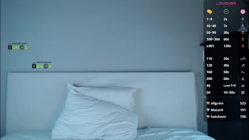 dia8 Live Sex December 17, 2025