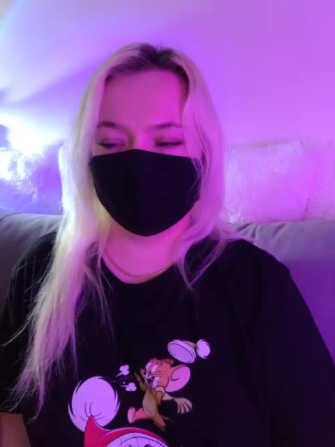 Alicekitty Live Sex December 17, 2025
