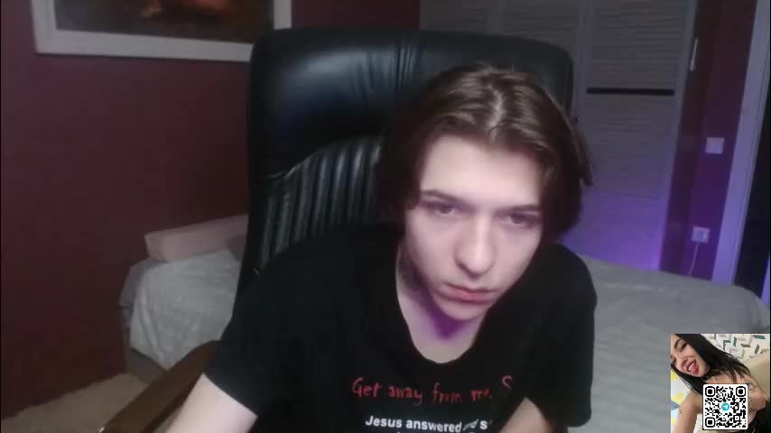 a_s_m_ Live Sex December 17, 2025