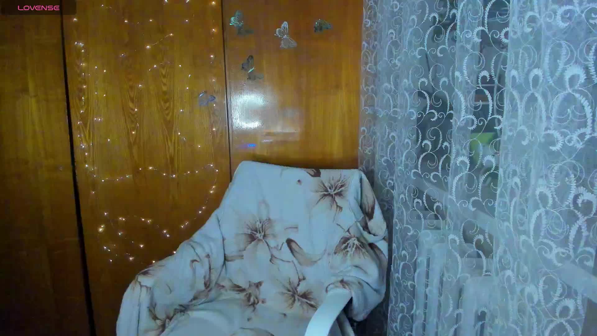 Emma-Frizea Live Sex December 17, 2025