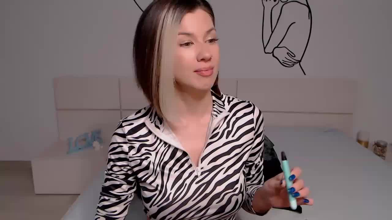 devilishfox Live Sex December 17, 2025