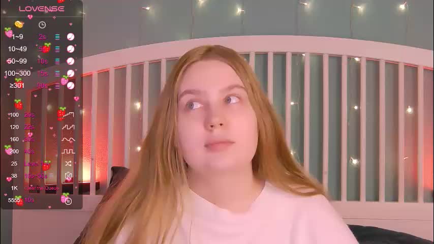 blush_ellie Live Sex December 17, 2025