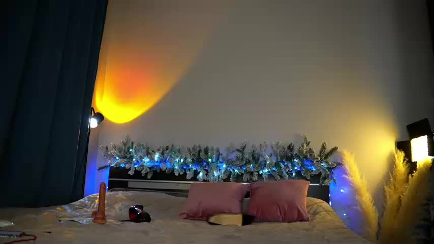 AnnaPurnaa Live Sex December 17, 2025