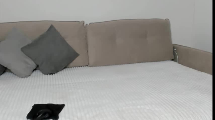 me_lina_ Live Sex December 17, 2025