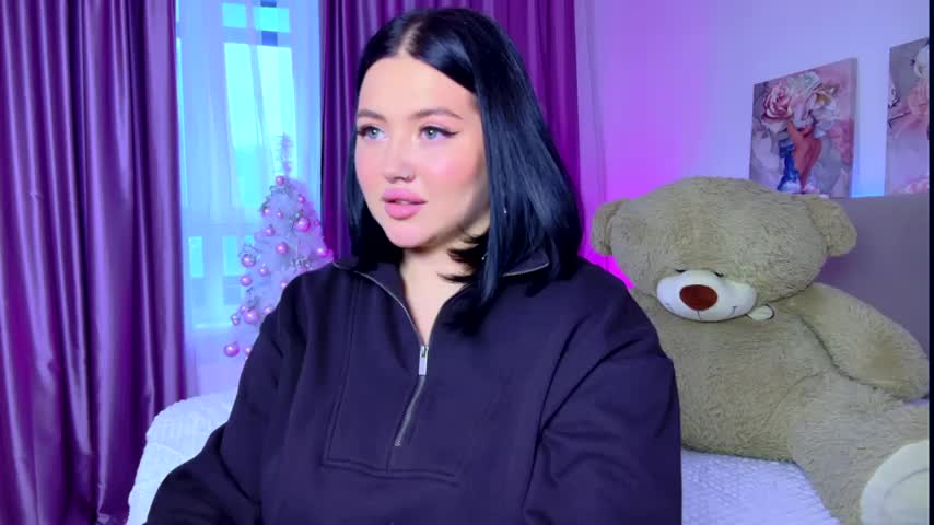 KylieLips Live Sex December 17, 2025