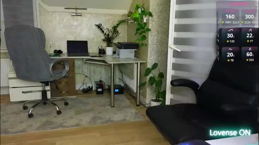 karinadeniss Live Sex December 17, 2025