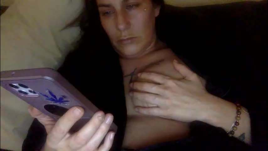 milfsfreaky69 Live Sex December 17, 2025