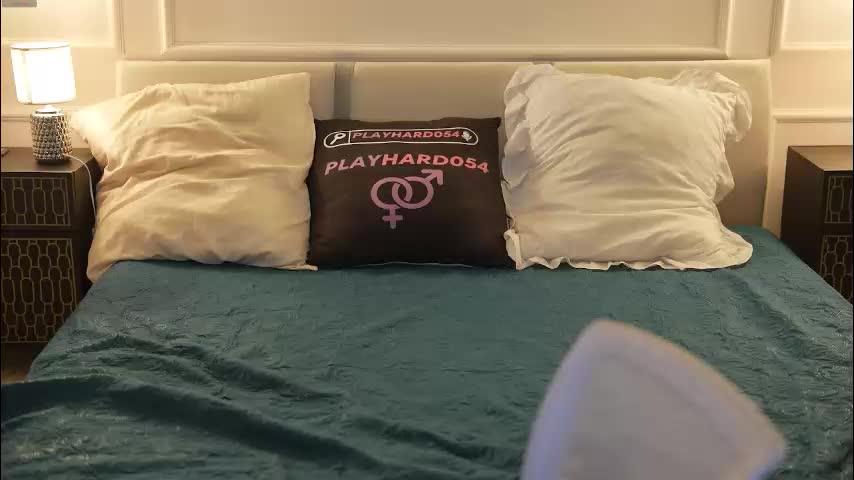 bright_diamonds_054 Live Sex December 17, 2025