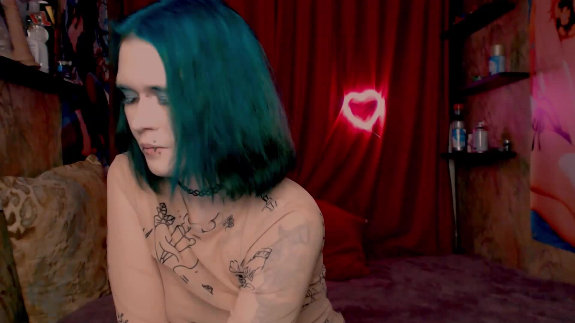 Velvet-and-Venom Live Sex December 17, 2025