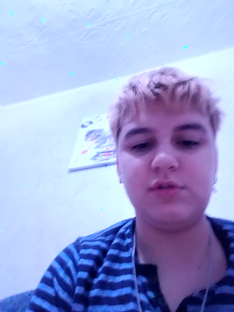 2Lesbians Live Sex December 17, 2025