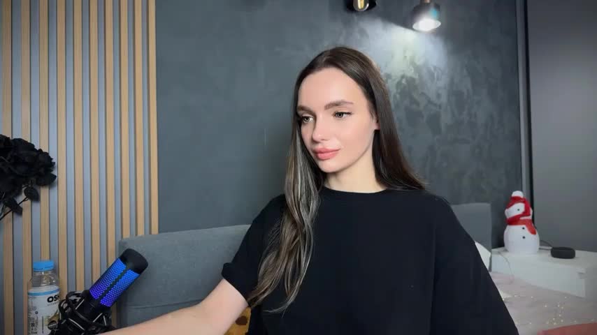 litlle_angelll Live Sex December 17, 2025