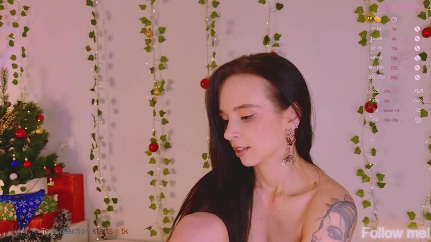 CarlyMilton Live Sex December 17, 2025