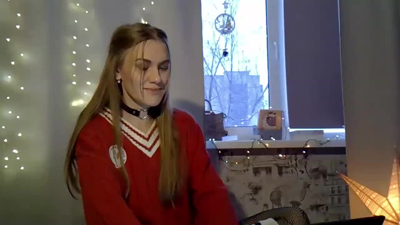 MarinaMOON Live Sex December 17, 2025