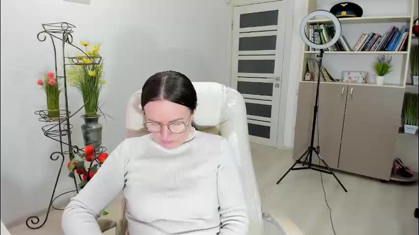 vika7333 Live Sex December 17, 2025