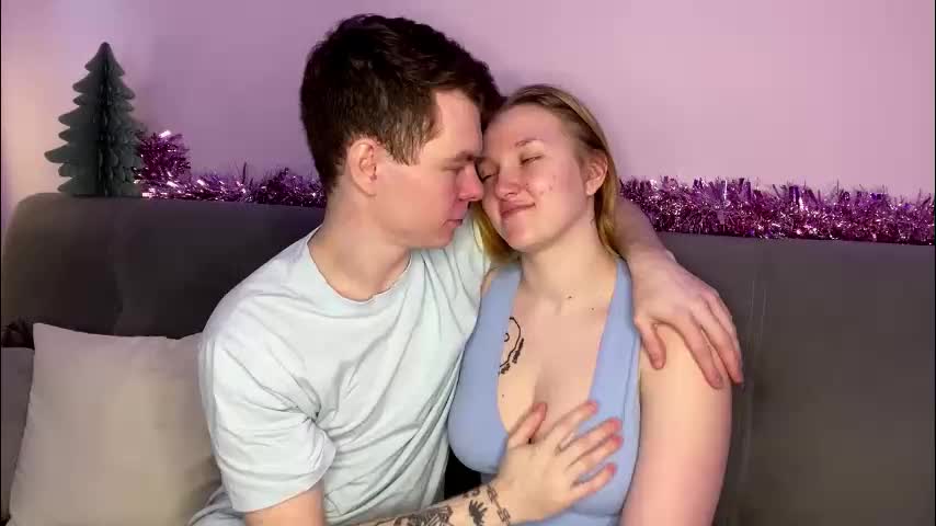 julielourens Live Sex December 17, 2025
