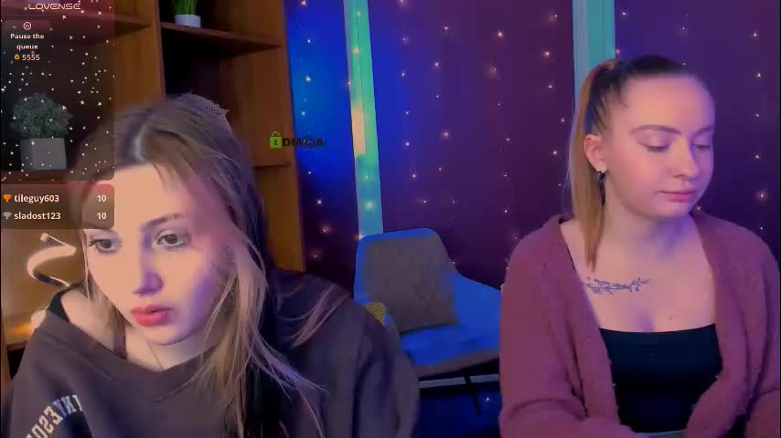 mila_glow Live Sex December 17, 2025