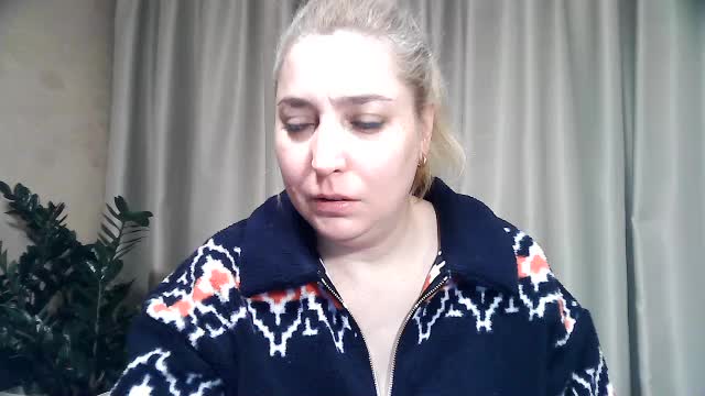 KickaIricka Live Sex December 17, 2025