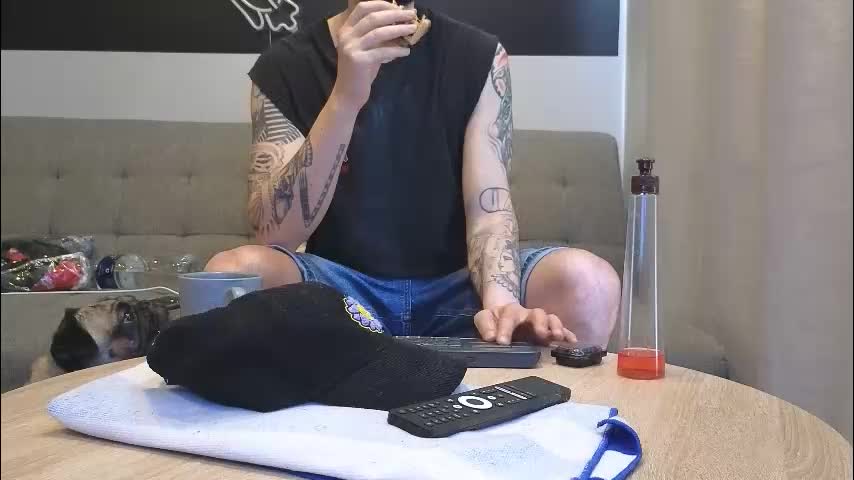 mattxfeet Live Sex December 17, 2025