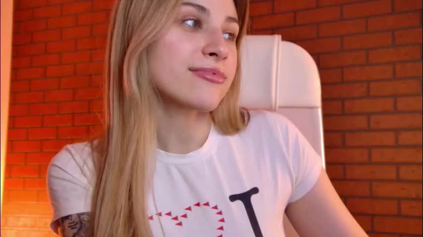 elliecutes Live Sex December 17, 2025