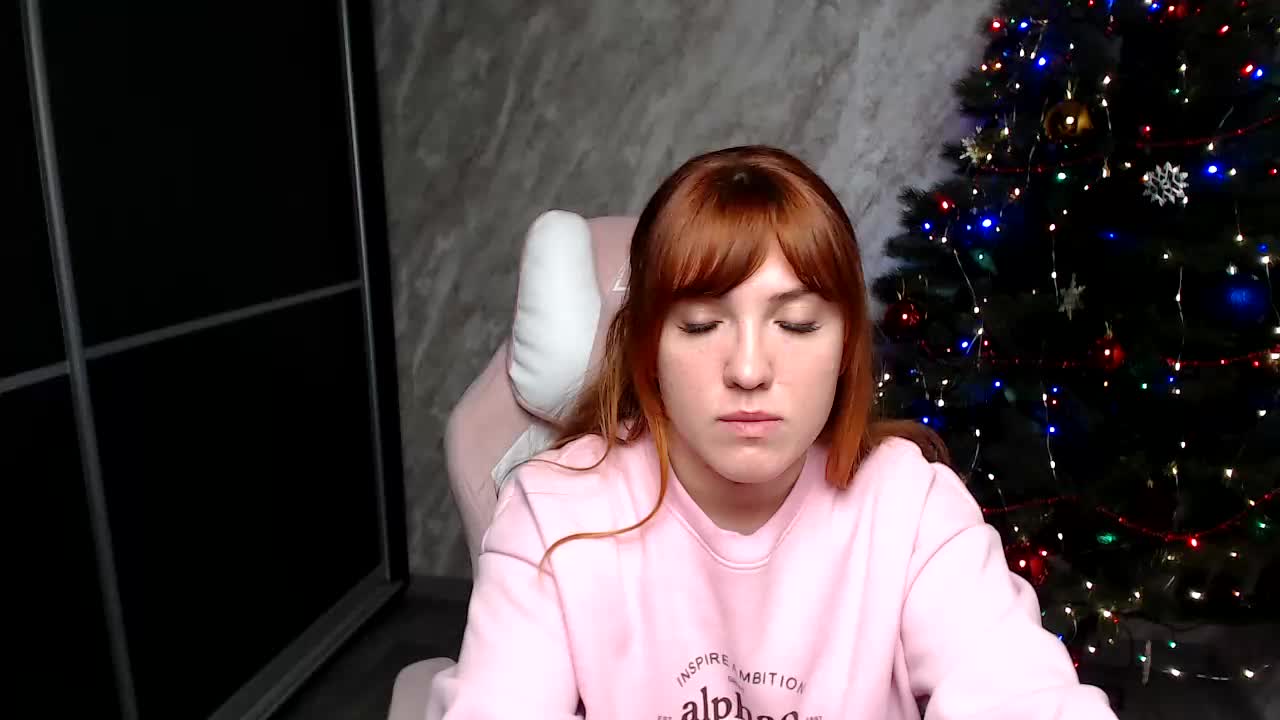 Regimasmile Live Sex December 17, 2025