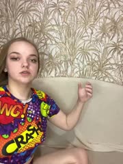 SWEET1SQUIRT Live Sex December 17, 2025