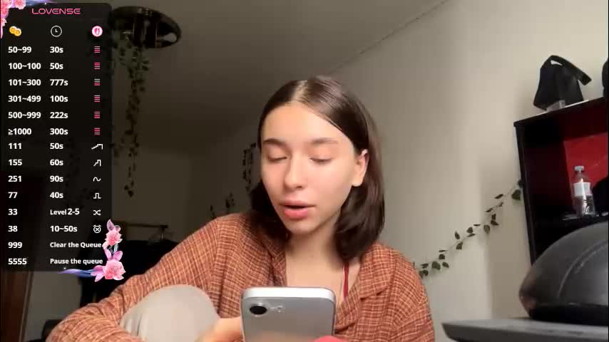 viviennebreihan Live Sex December 17, 2025