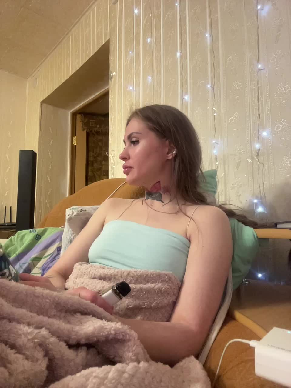 Letti28 Live Sex December 17, 2025