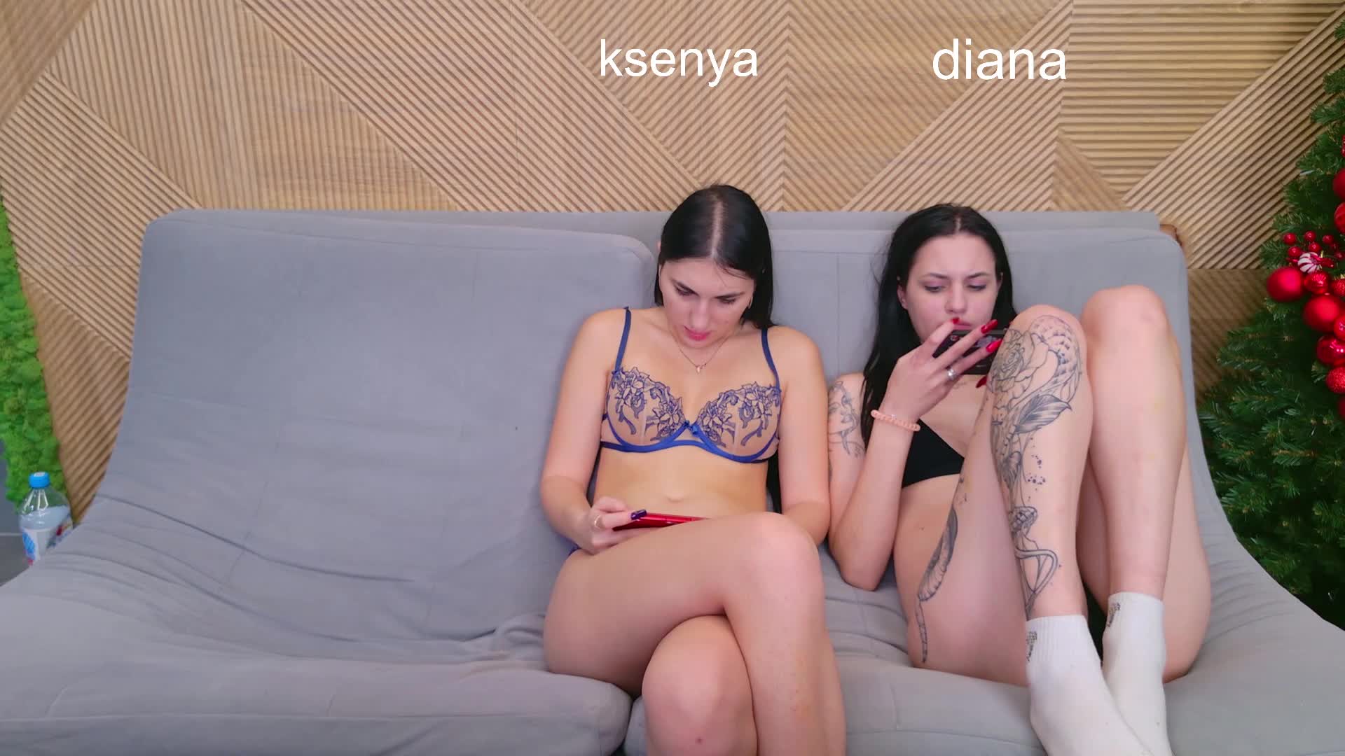 WebcamSlut Live Sex December 17, 2025