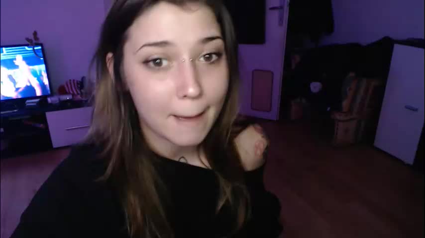 aliens4twenty Live Sex December 17, 2025