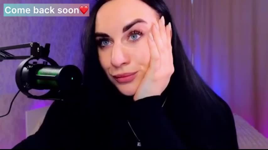 YURIEVNA13 Live Sex December 17, 2025