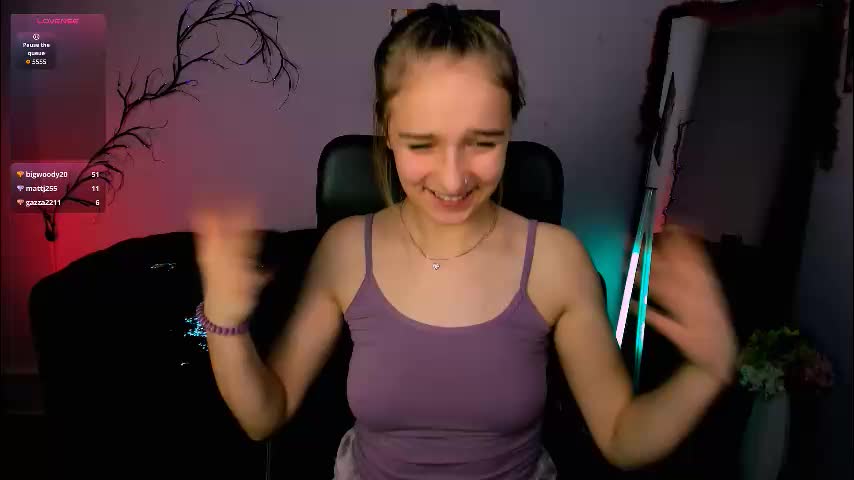 rebecca_smile_ Live Sex December 17, 2025