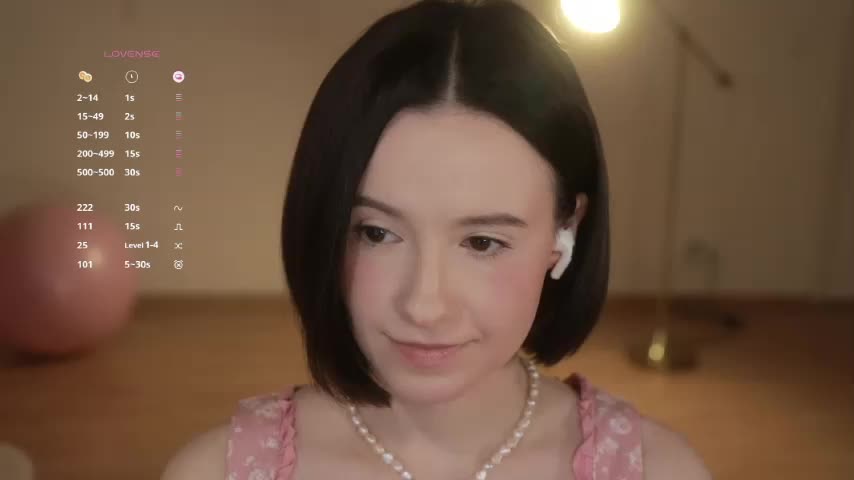 MissEssie Live Sex December 17, 2025