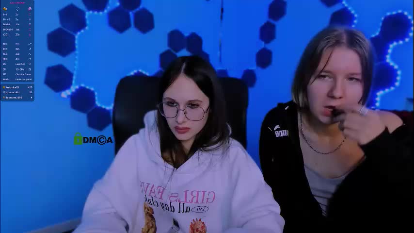 mona_cloud Live Sex 2025.12.16