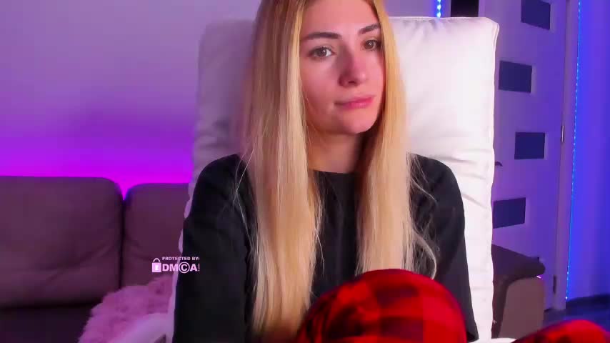 Lynx Live Sex December 17, 2025