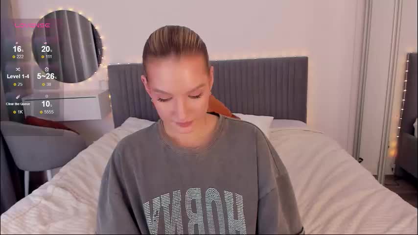 cassietyler Live Sex December 17, 2025