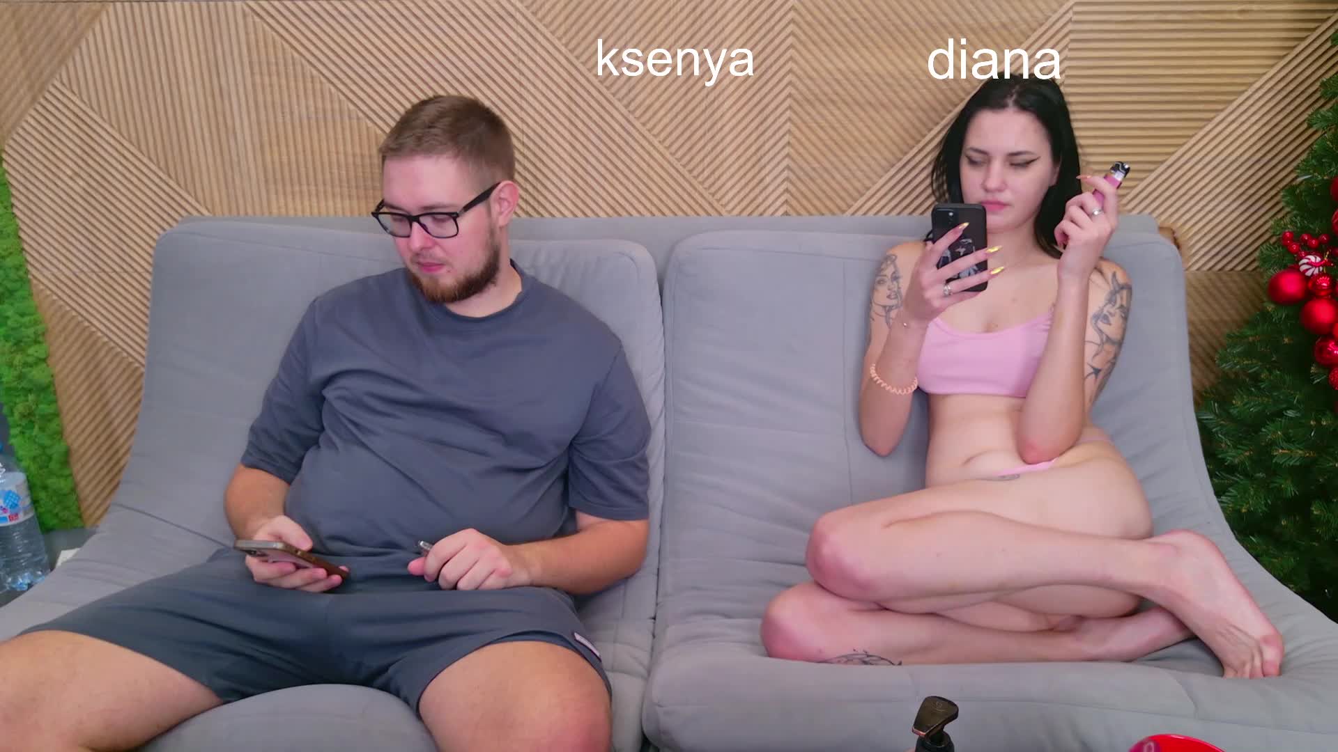 WebcamSlut Live Sex December 17, 2025