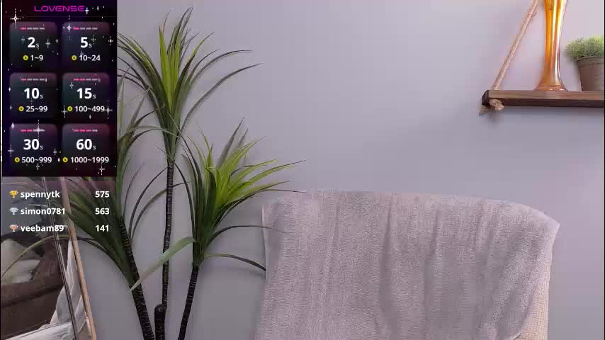 selina_thick Live Sex December 17, 2025