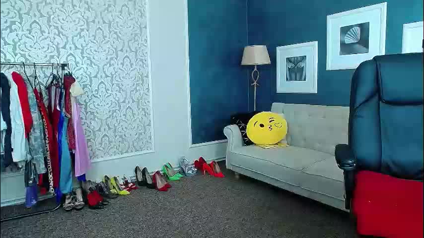 miss_kora Live Sex December 17, 2025