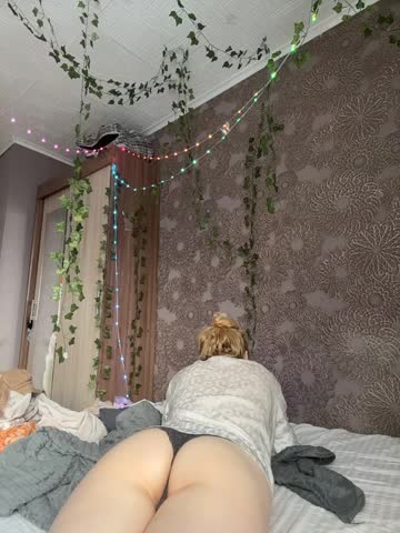 AmmyHot Live Sex December 17, 2025