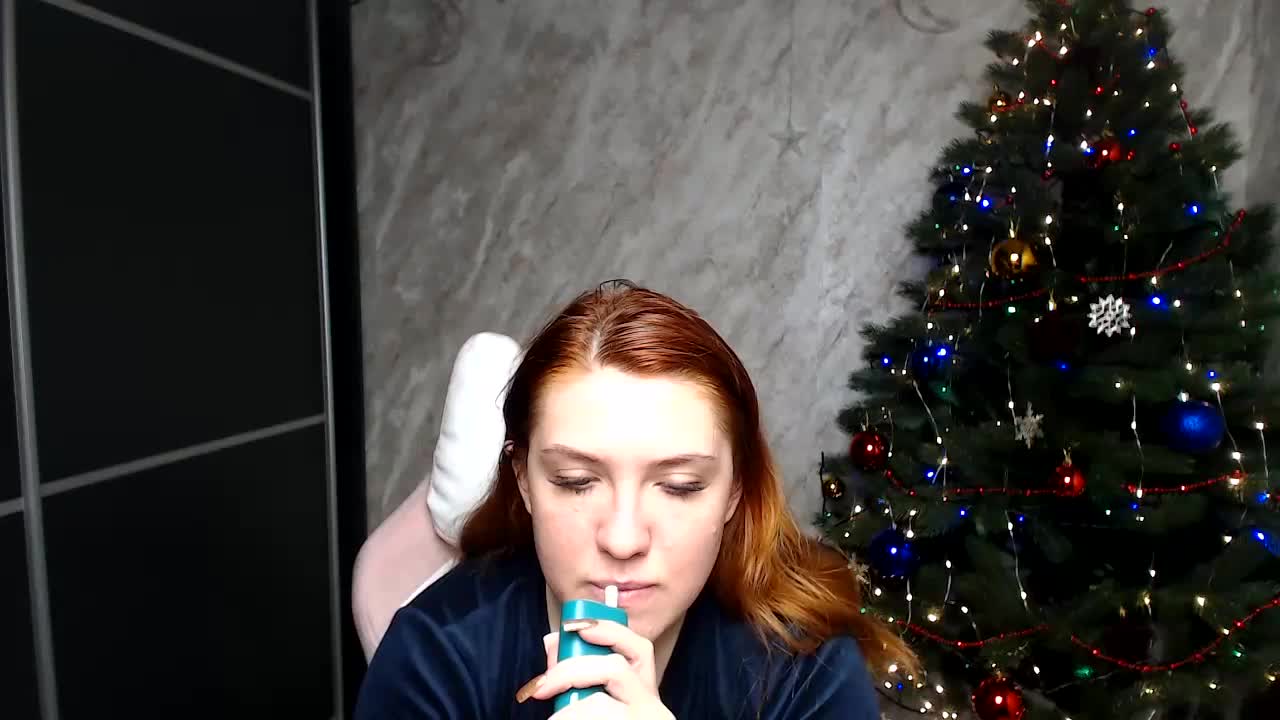 Regimasmile Live Sex December 17, 2025