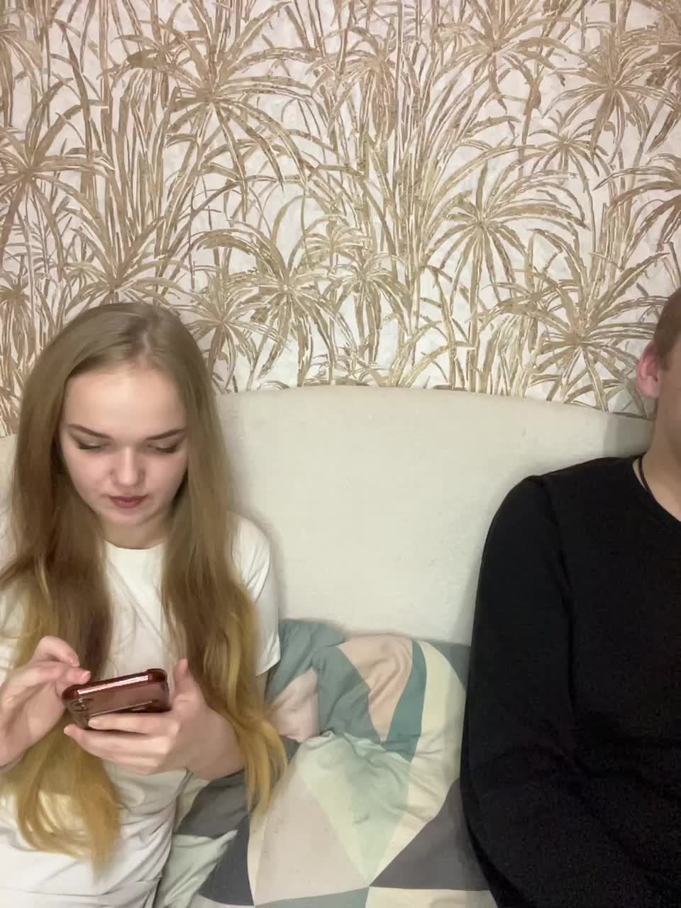 SWEET1SQUIRT Live Sex December 17, 2025