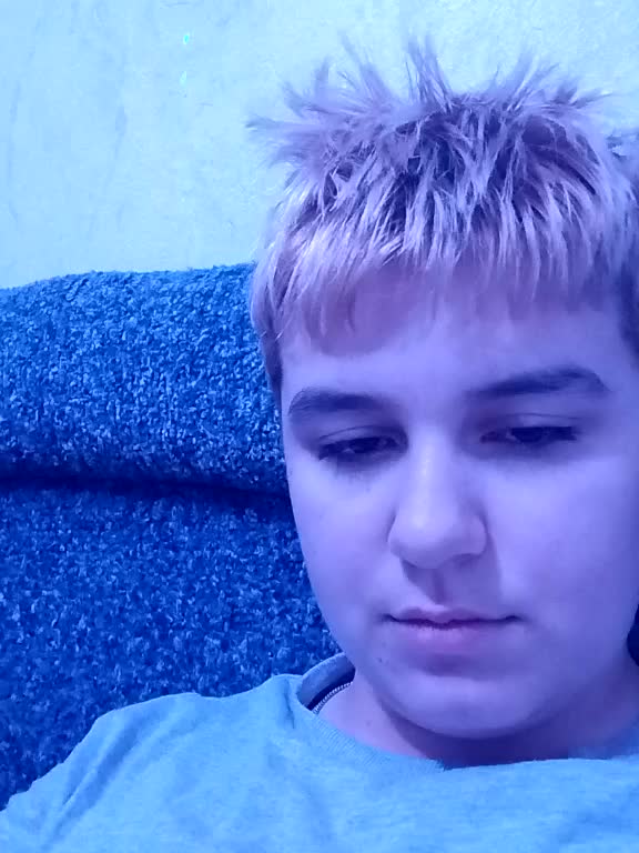 2Lesbians Live Sex December 17, 2025