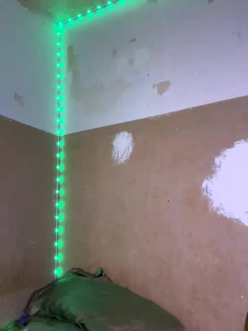 saint_cat25 Live Sex December 17, 2025