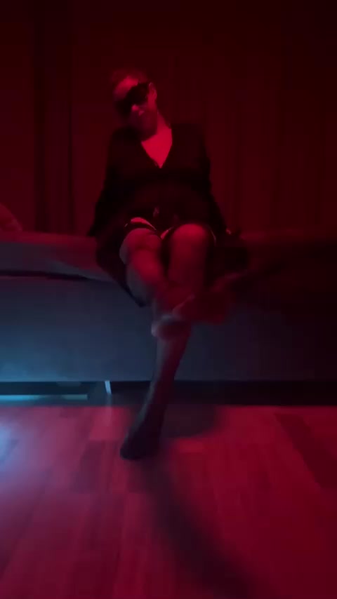 Perverse-family Live Sex December 17, 2025