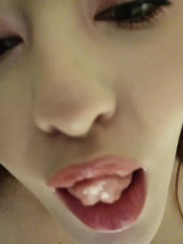 LaraMoon Live Sex December 17, 2025