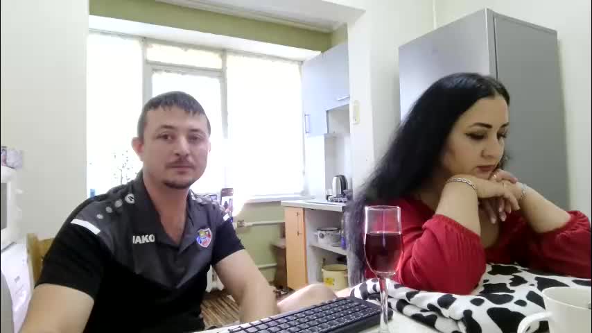 best_ass2000 Live Sex December 17, 2025